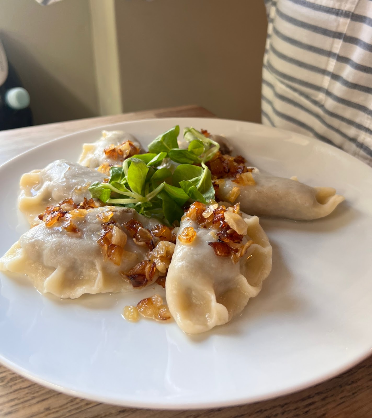 Klasyczne pierogi z cebulką